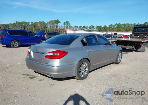 2012 Hyundai Genesis 4.6 z USA, uszkodzony, nr VIN KMHGC4DF8CU207126